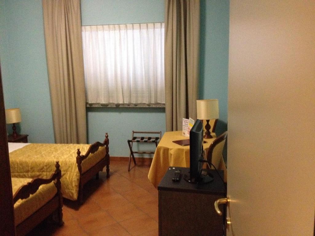Hotel Nastro Azzurro Monguzzo Szoba fotó